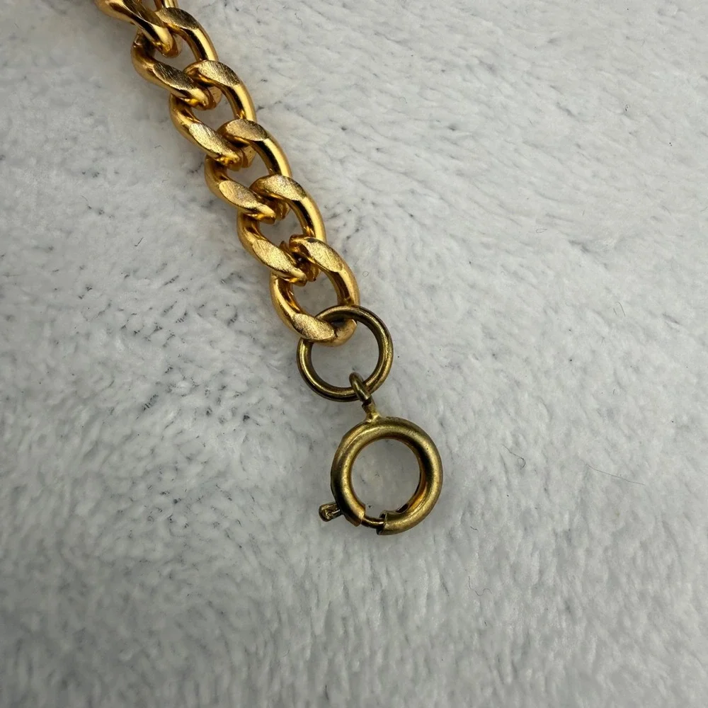 Vintage Engraved Pocket Watch Gold Tone 13